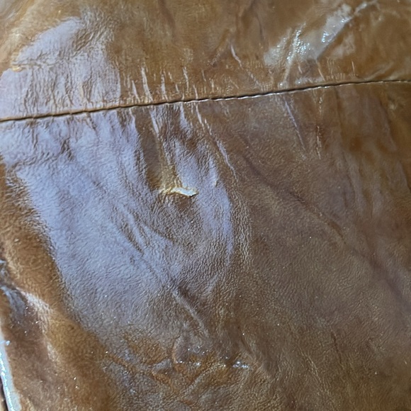 Club Monaco Tan Patent Tote - Picture 14 of 16